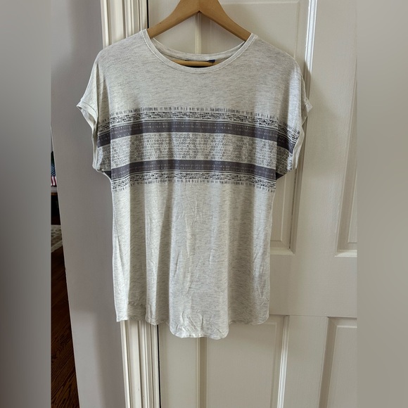 Apt. 9 Tops - Apt. 9 Cream Short-Sleeve Tee with Gray Stripe Band